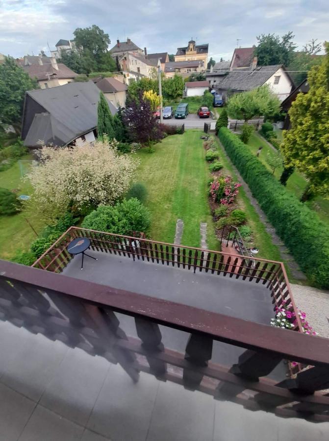 Petadvacitka Villa Česká Skalice Екстериор снимка