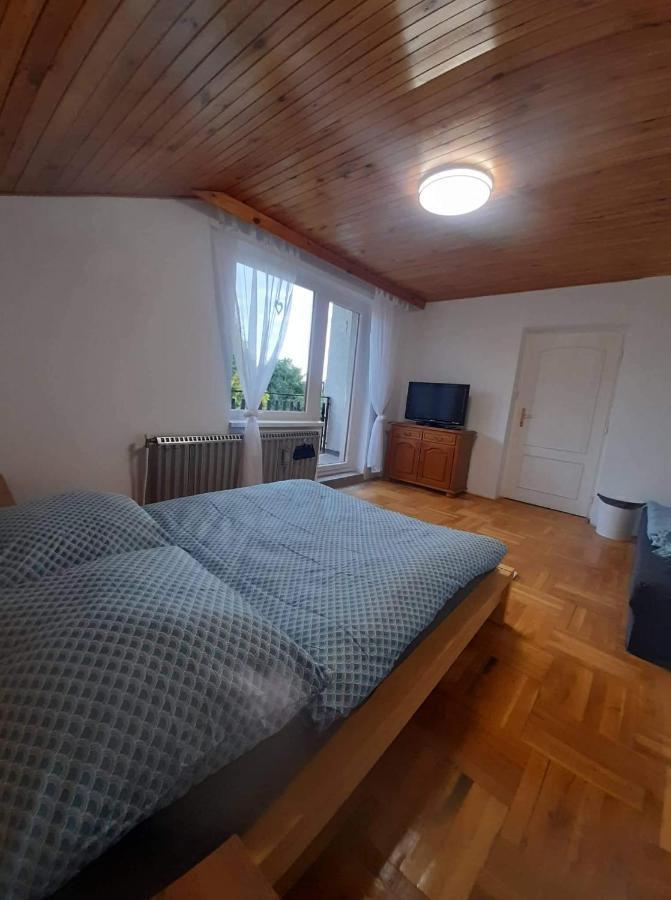Petadvacitka Villa Česká Skalice Екстериор снимка