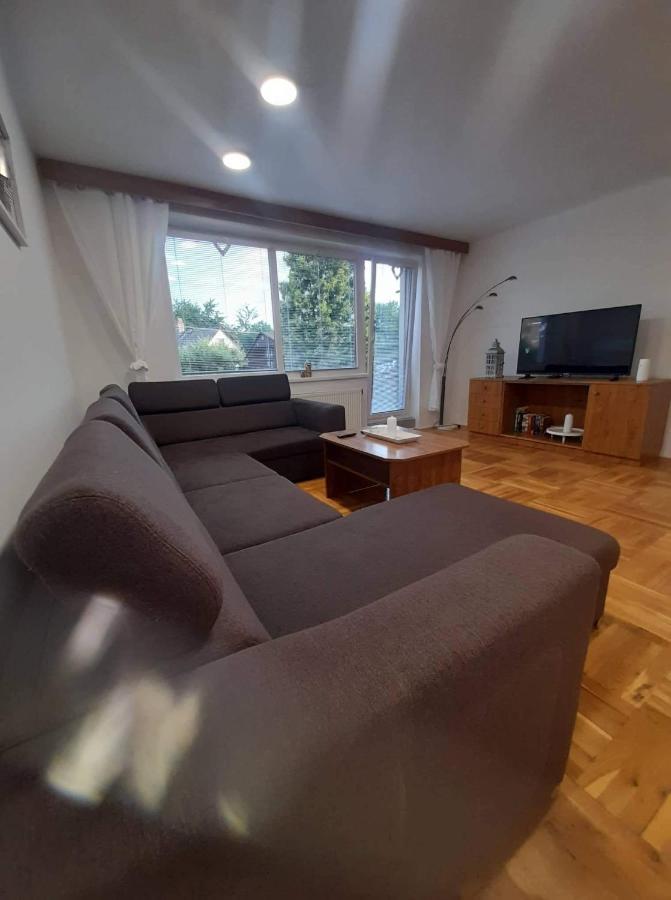 Petadvacitka Villa Česká Skalice Екстериор снимка